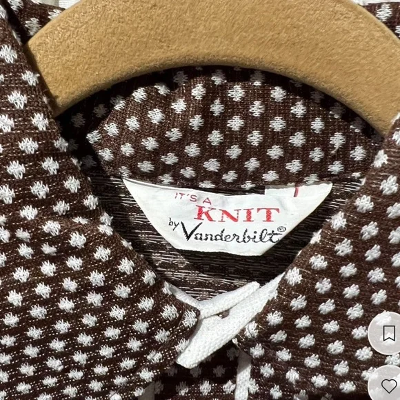 Vintage sleeveless knit by Vanderbilt. - Picture 2 of 4